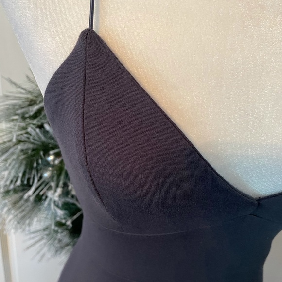 Forever 21 body con dress - Picture 3 of 10